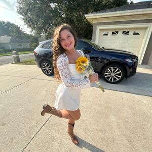 Meet your Posher, Sophia